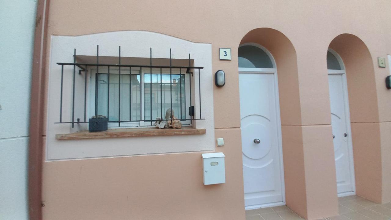 Casa Unifamiliar Con Patio Y Piscina En L'Estartit- Costa Brava Apartment Bagian luar foto